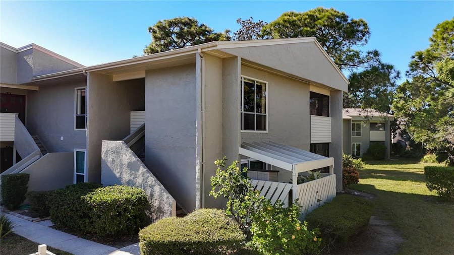 Property photo for 510 WINDRUSH BAY DRIVE, Tarpon Springs, FL