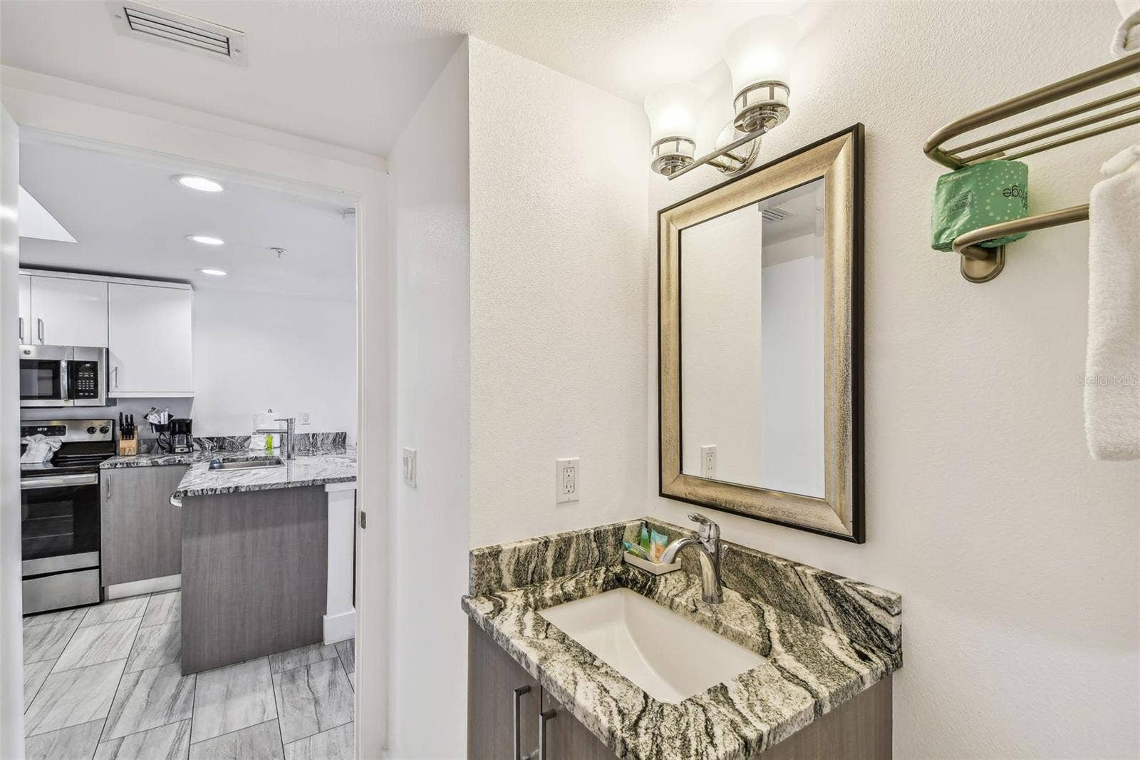 10116 GULF BOULEVARD, #502W, Treasure Island, FL 33706
