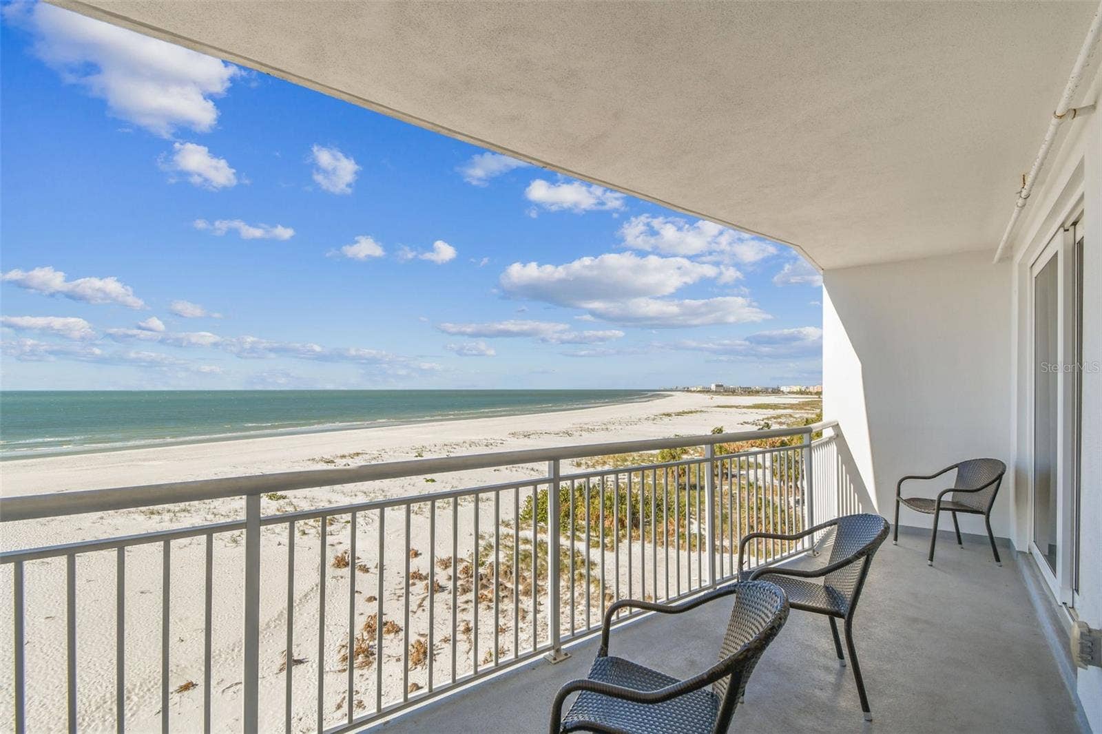 10116 GULF BOULEVARD, #502W, Treasure Island, FL 33706