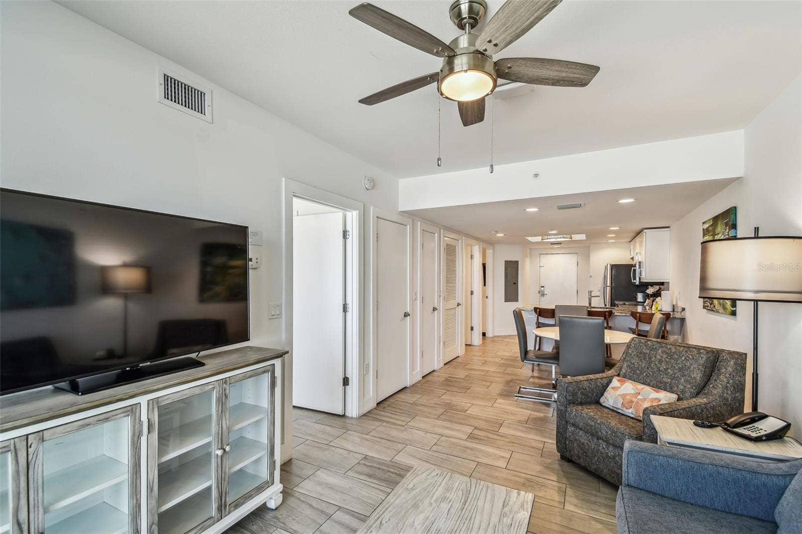 10116 GULF BOULEVARD, #502W, Treasure Island, FL 33706