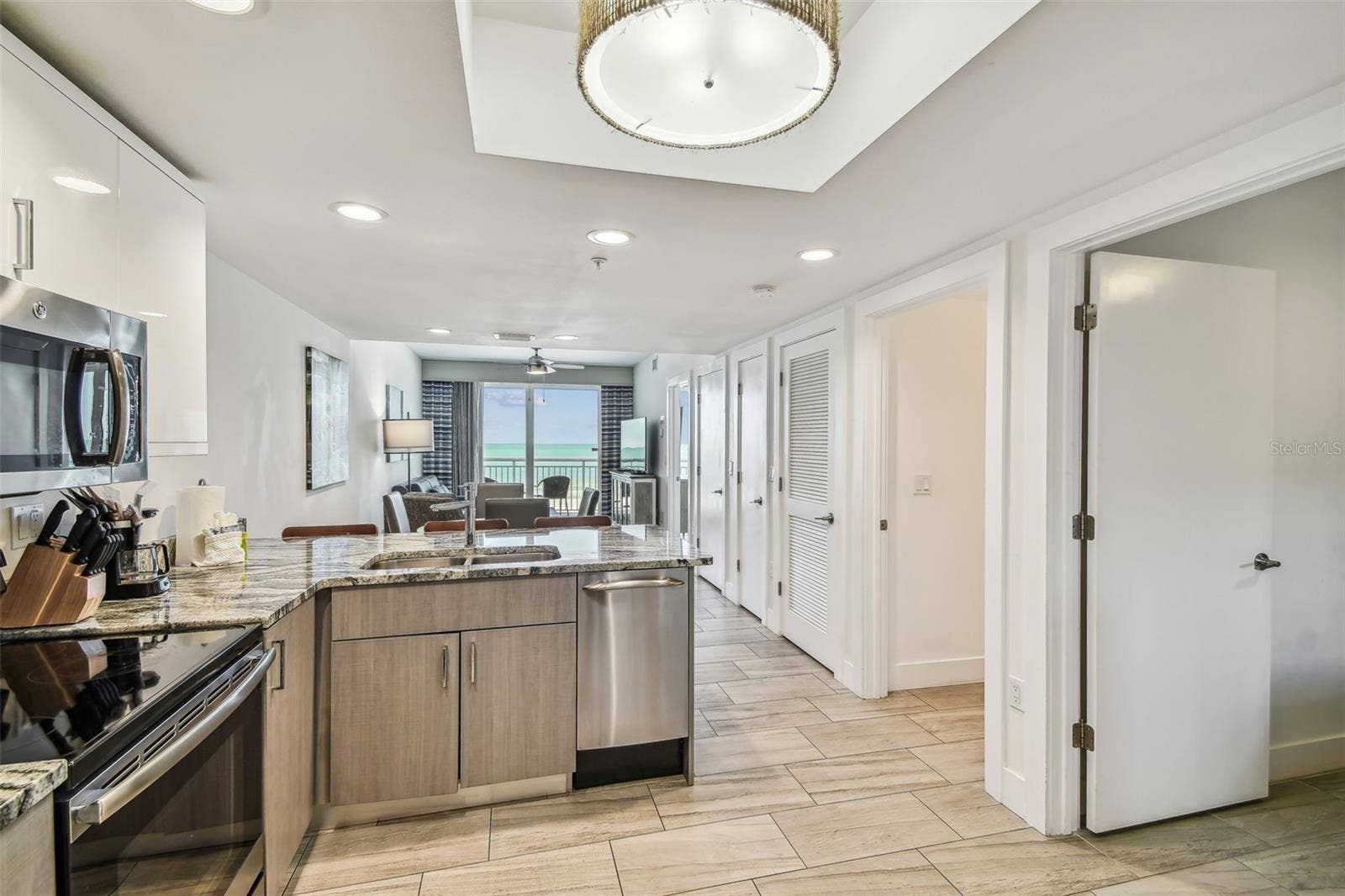 10116 GULF BOULEVARD, #502W, Treasure Island, FL 33706