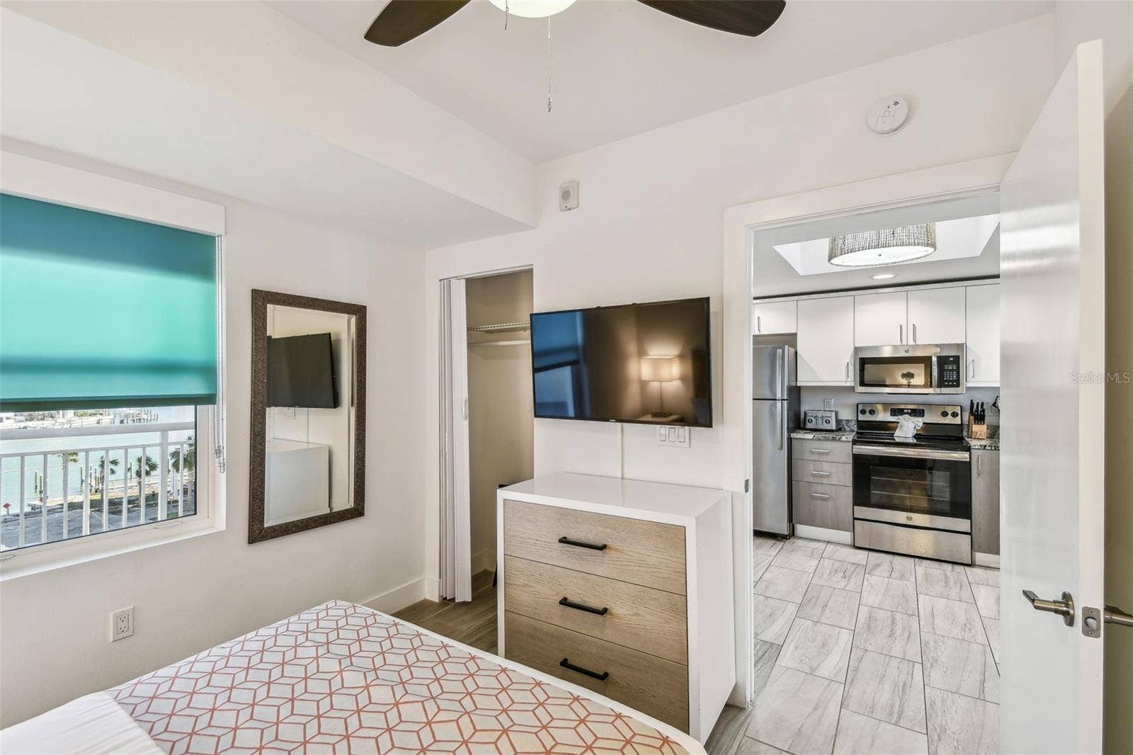 10116 GULF BOULEVARD, #502W, Treasure Island, FL 33706