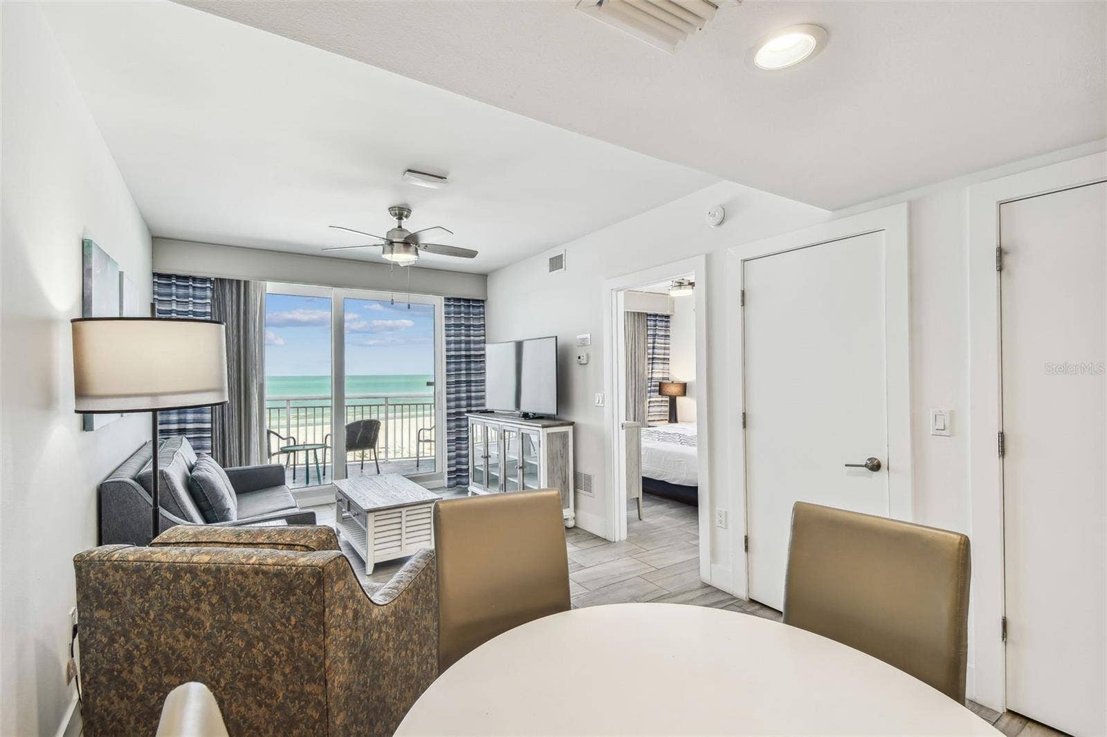 10116 GULF BOULEVARD, #502W, Treasure Island, FL 33706