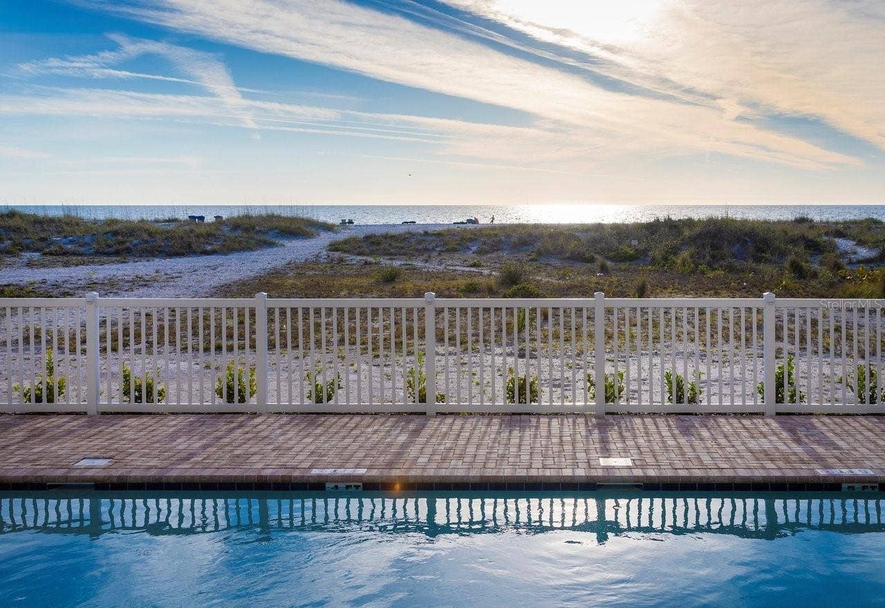 10116 GULF BOULEVARD, #502W, Treasure Island, FL 33706