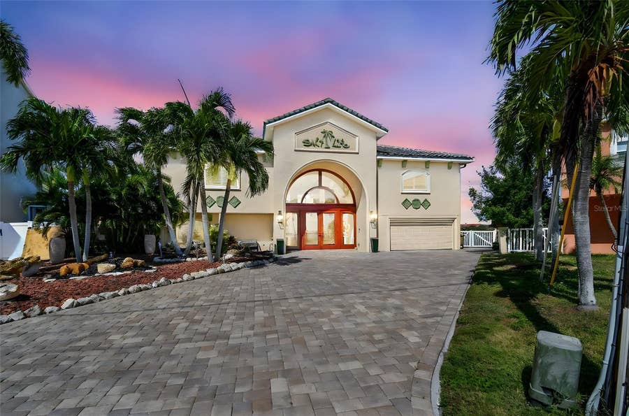 Property photo for 582 JOHNS PASS AVENUE, Madeira Beach, FL