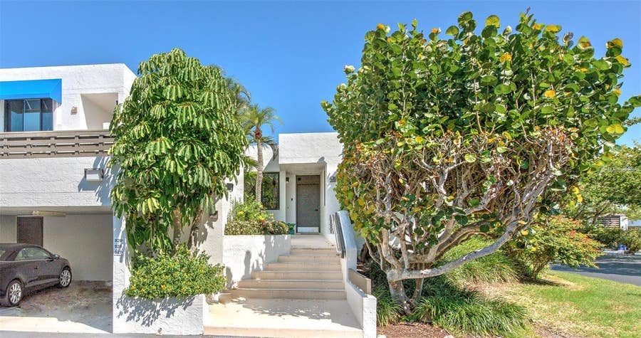 Property photo for 829 BAYPORT WAY, #829, Longboat Key, FL