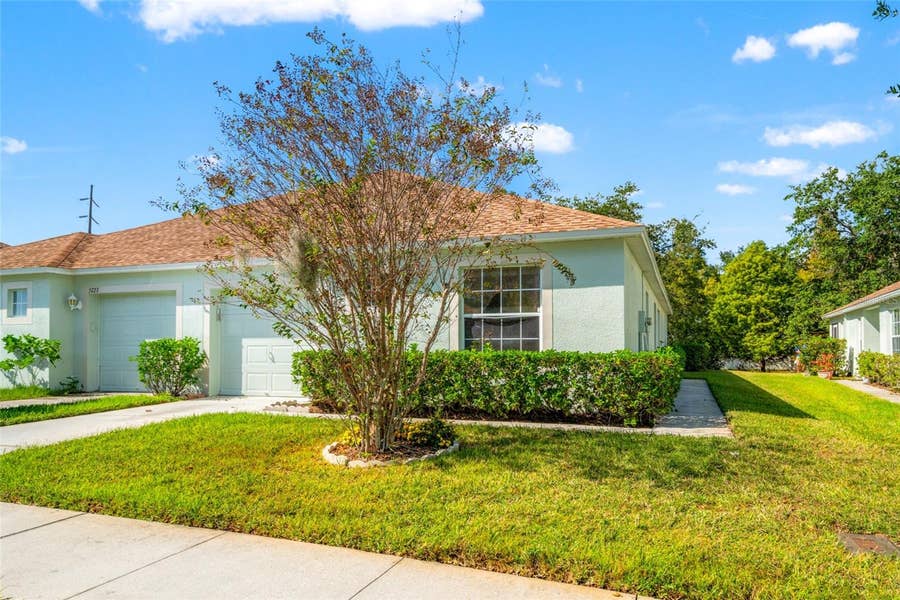 Property photo for 5727 AUTUMN SHIRE DRIVE, Zephyrhills, FL