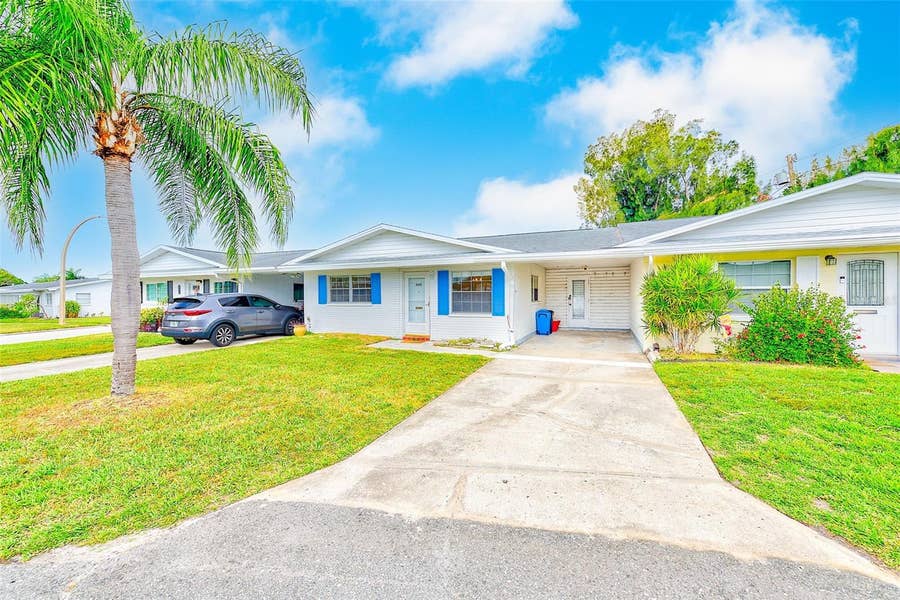 Property photo for 4995 TRILLIUM COURT N, Pinellas Park, FL