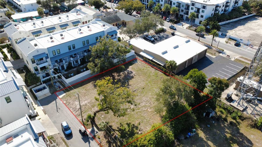 Property photo for 952/958 HOWARD AVENUE, Dunedin, FL