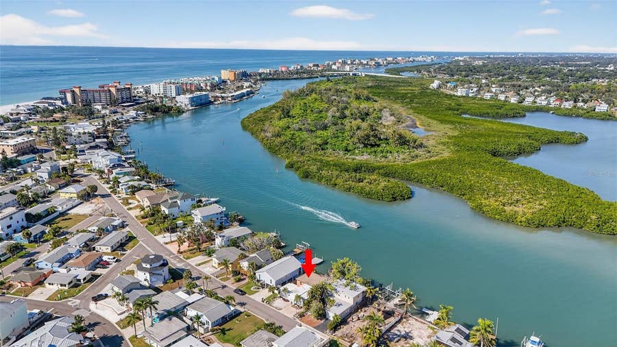 Property photo for 566 182ND AVENUE E, Redington Shores, FL