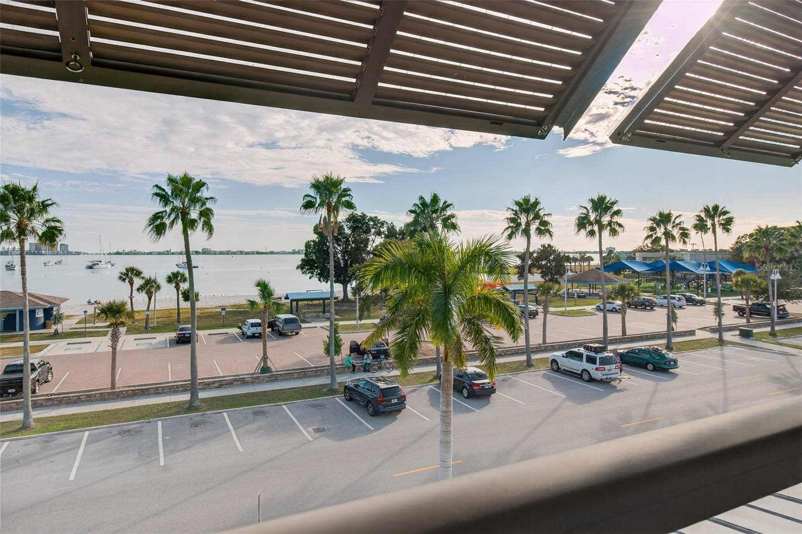 5659 SHORE BOULEVARD S, Gulfport, FL 33707