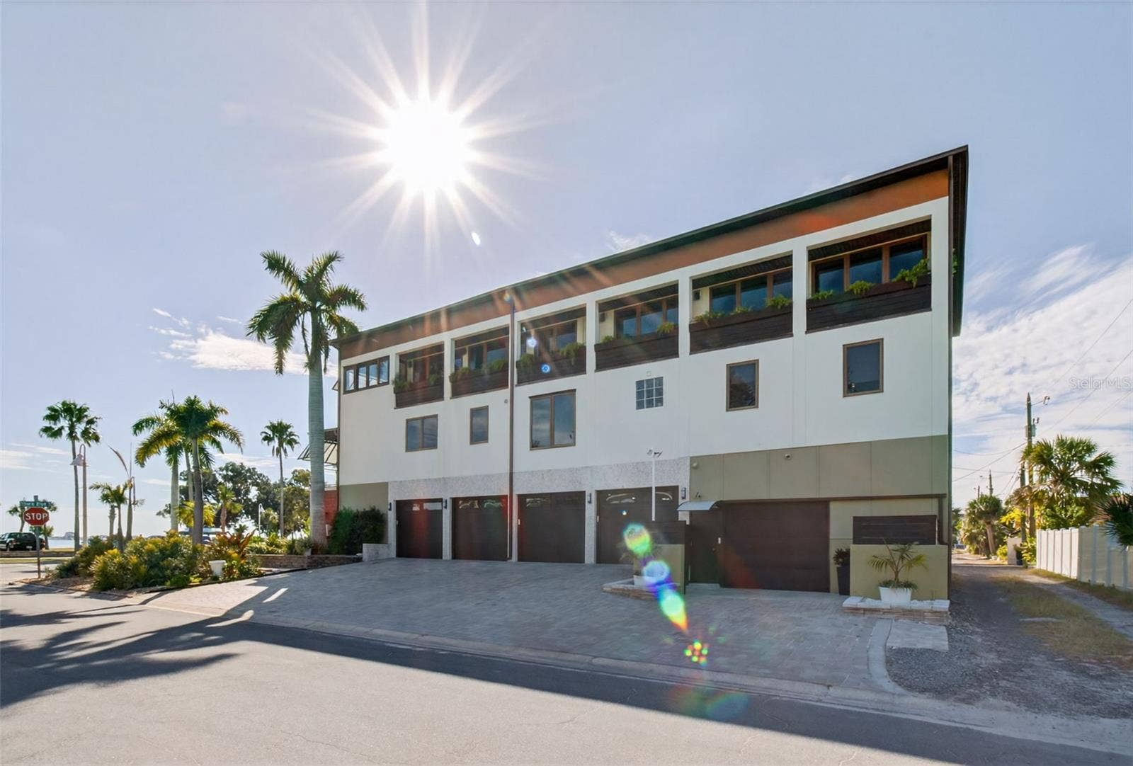 5659 SHORE BOULEVARD S, Gulfport, FL 33707 5659 SHORE BOULEVARD S, Gulfport, FL 33707
