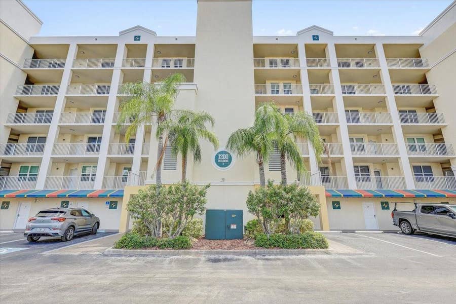 Property photo for 1200 COUNTRY CLUB DRIVE, #3405, Largo, FL