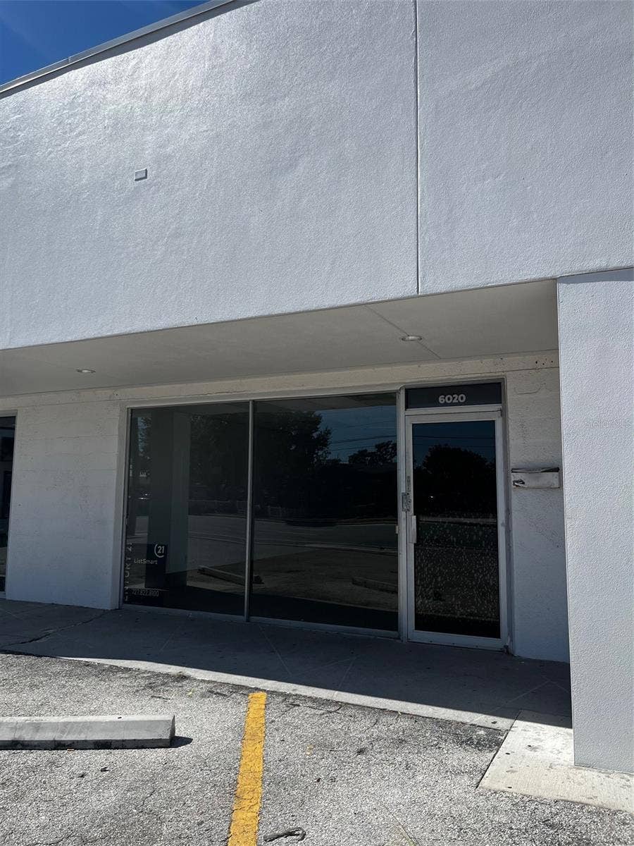 Property photo for 6020 SEMINOLE BOULEVARD, Seminole, FL