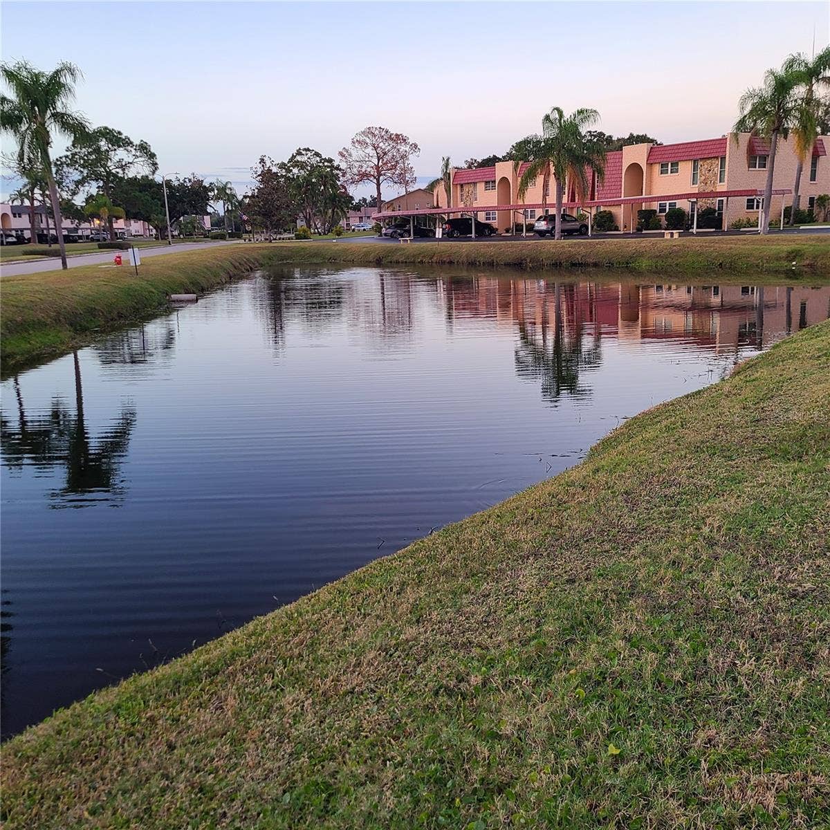220 BUTTONWOOD CIRCLE, #220, Seminole, FL 33777 220 BUTTONWOOD CIRCLE, #220, Seminole, FL 33777