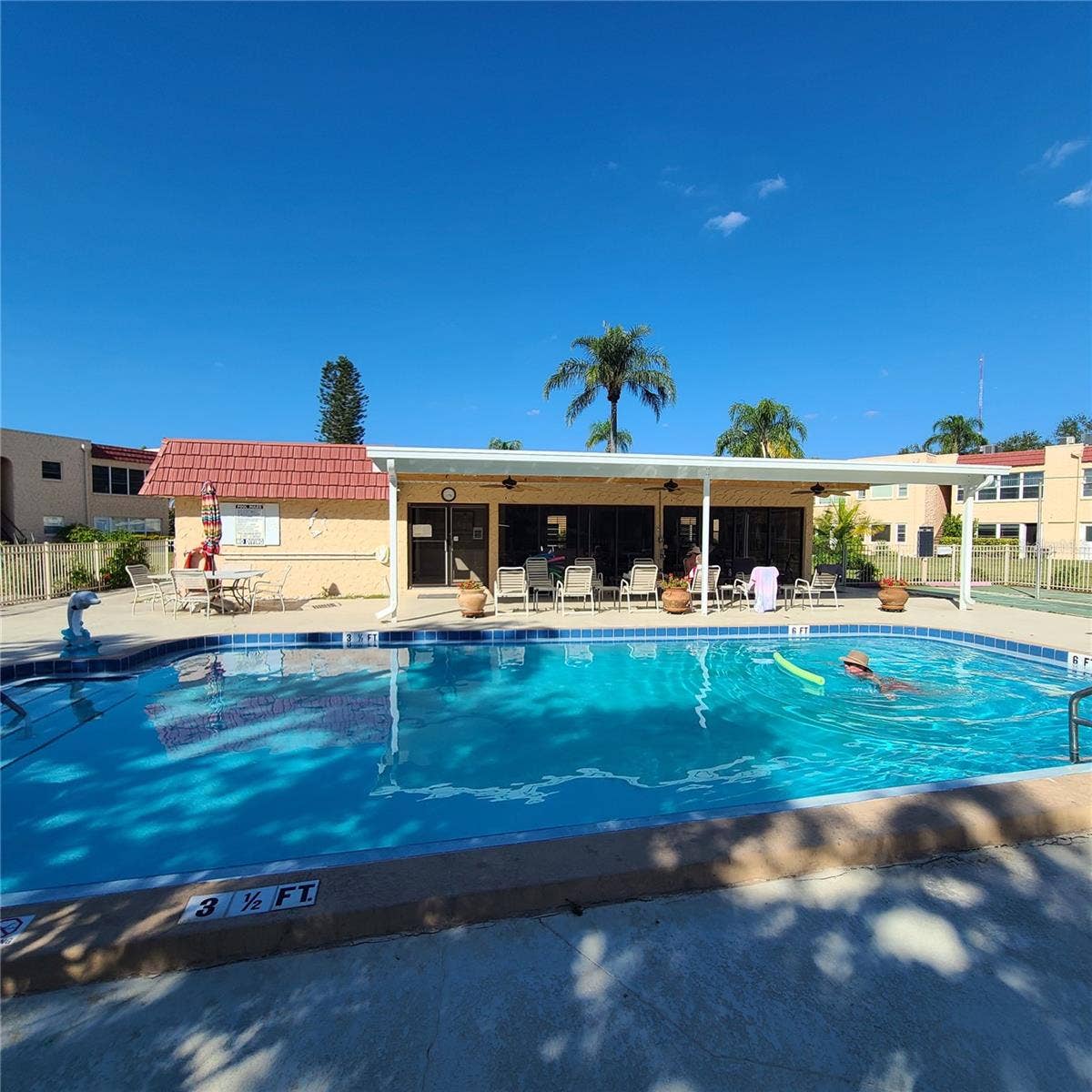 220 BUTTONWOOD CIRCLE, #220, Seminole, FL 33777 220 BUTTONWOOD CIRCLE, #220, Seminole, FL 33777