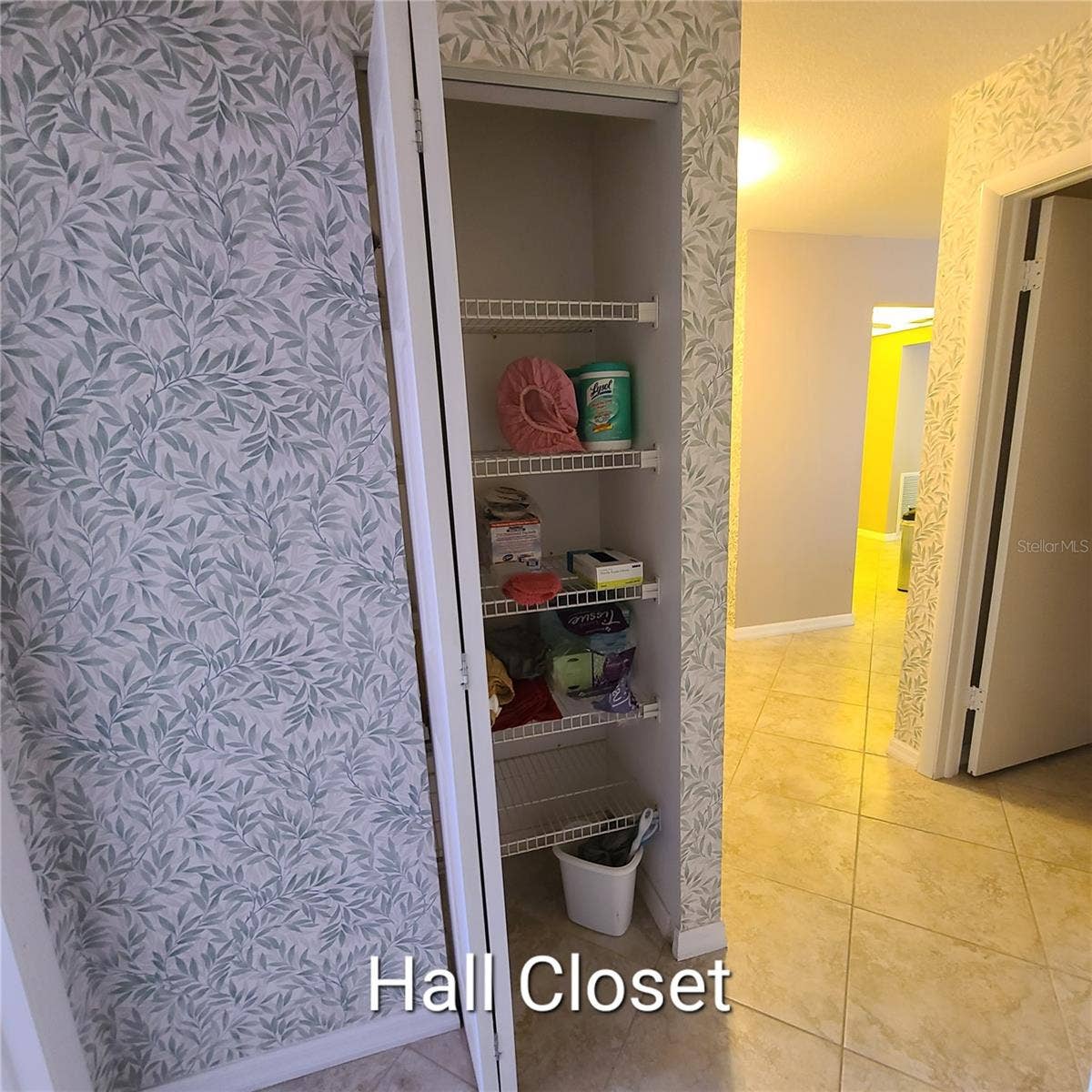 220 BUTTONWOOD CIRCLE, #220, Seminole, FL 33777 220 BUTTONWOOD CIRCLE, #220, Seminole, FL 33777