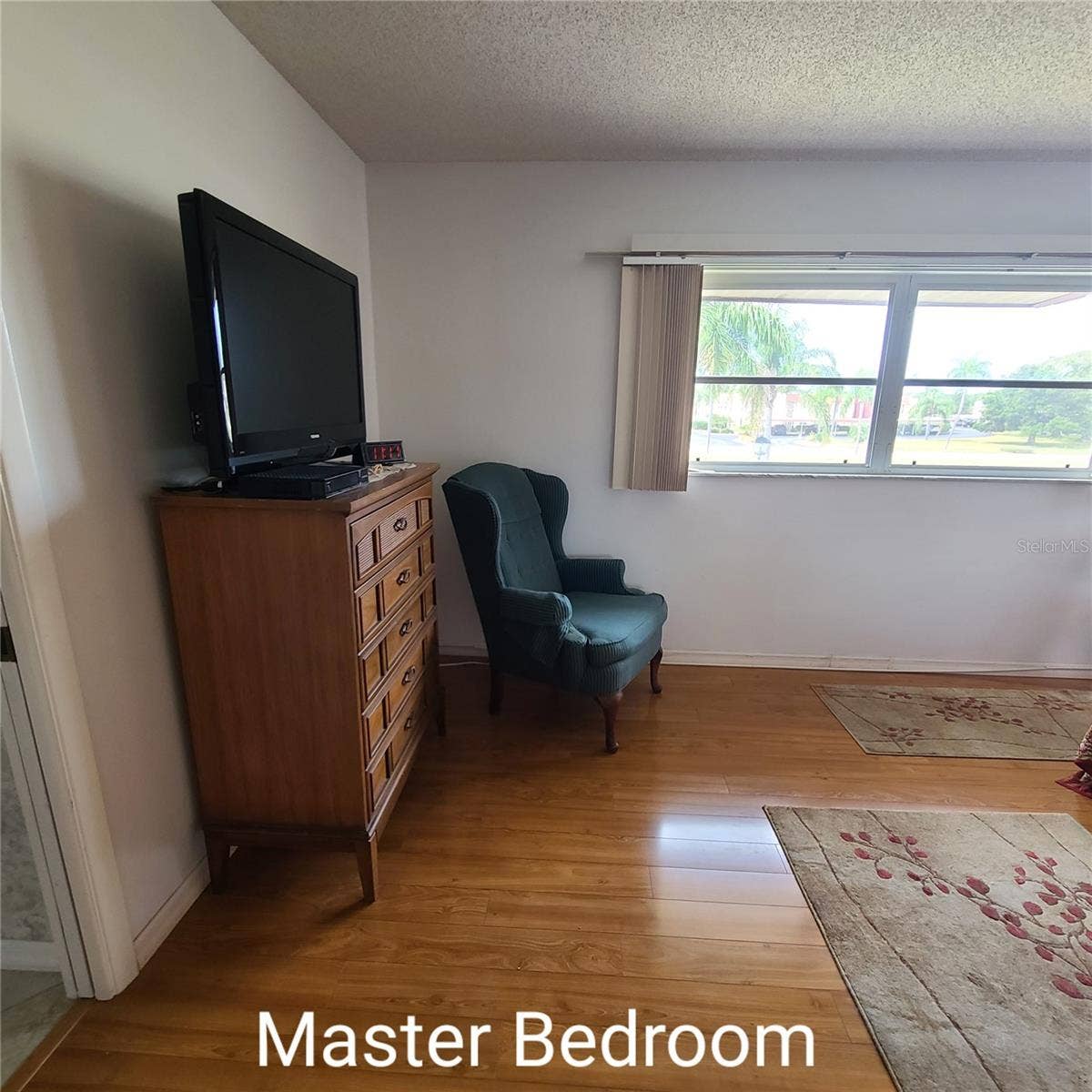 220 BUTTONWOOD CIRCLE, #220, Seminole, FL 33777 220 BUTTONWOOD CIRCLE, #220, Seminole, FL 33777
