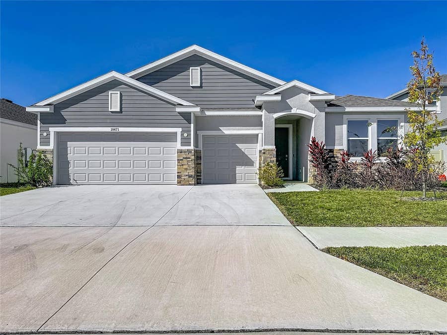 Property photo for 10471 BRIDGEGATE HEIGHTS LOOP, San Antonio, FL