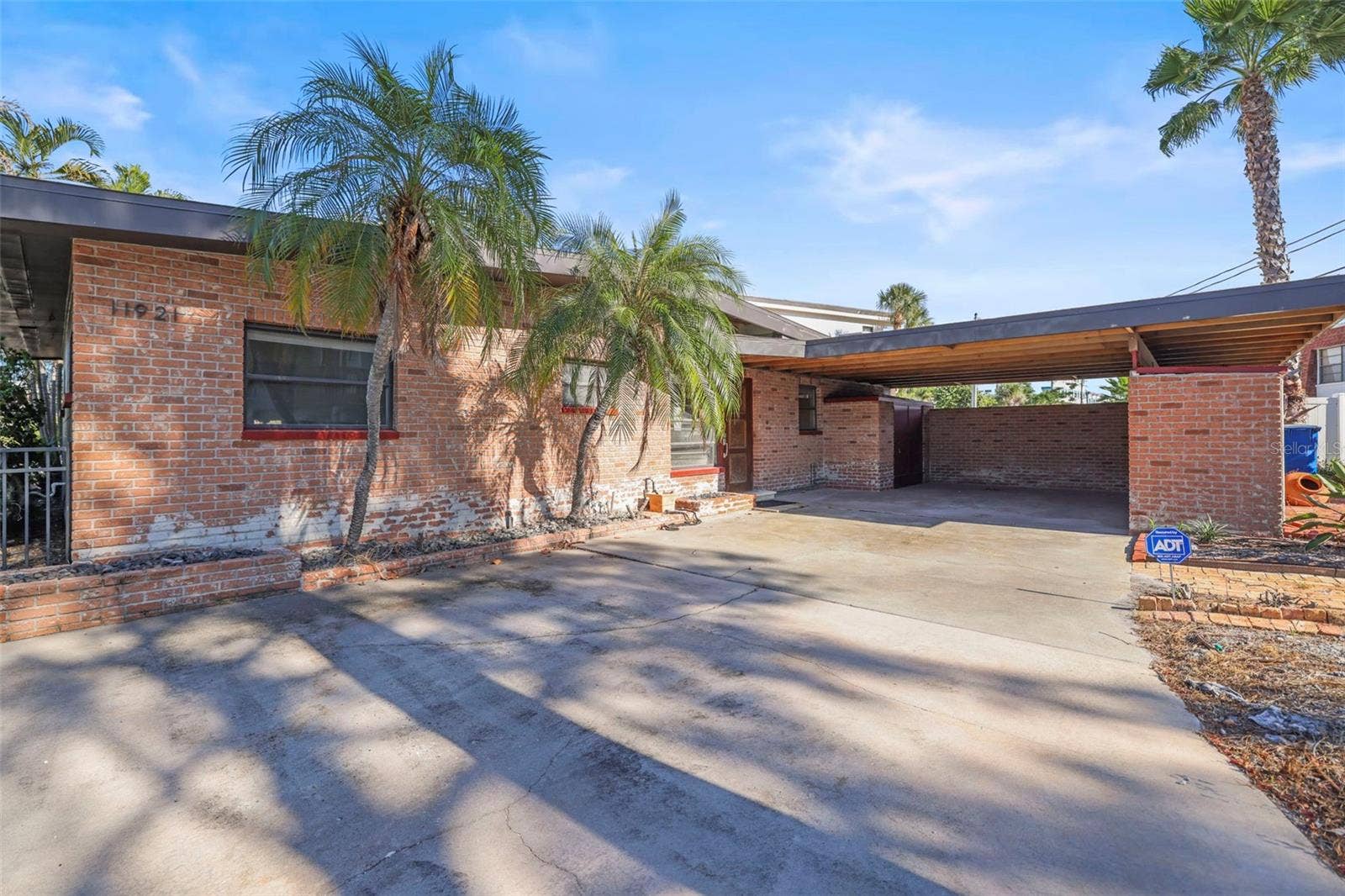 11921 LAGOON LANE, Treasure Island, FL 33706