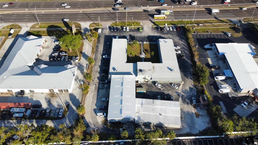 Property photo for 37548 US HWY 19 N, Palm Harbor, FL