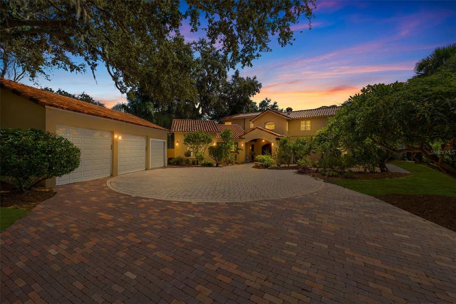 Property photo for 7240 DR MARTIN LUTHER KING JR STREET S, St Petersburg, FL