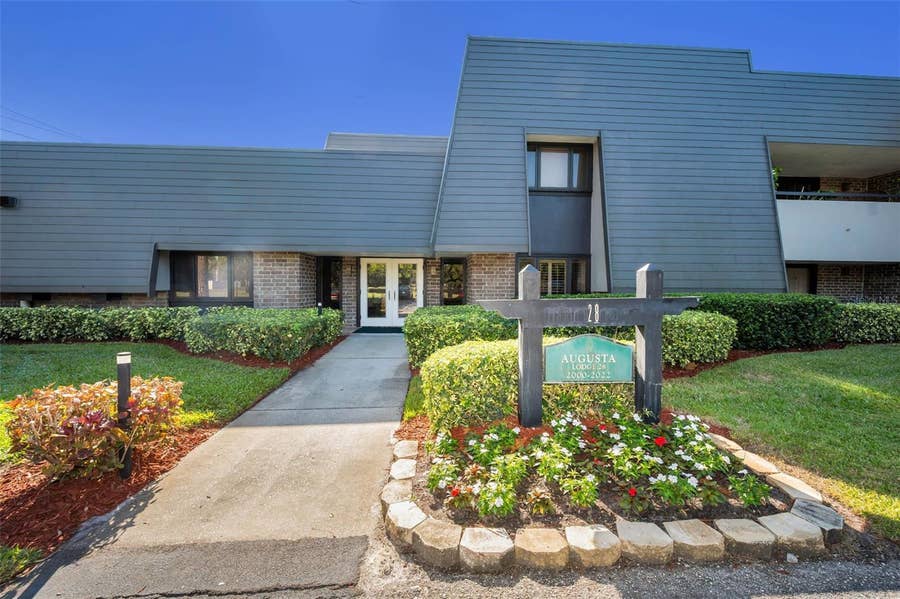 Property photo for 36750 US HIGHWAY 19 N, #28-2017, Palm Harbor, FL