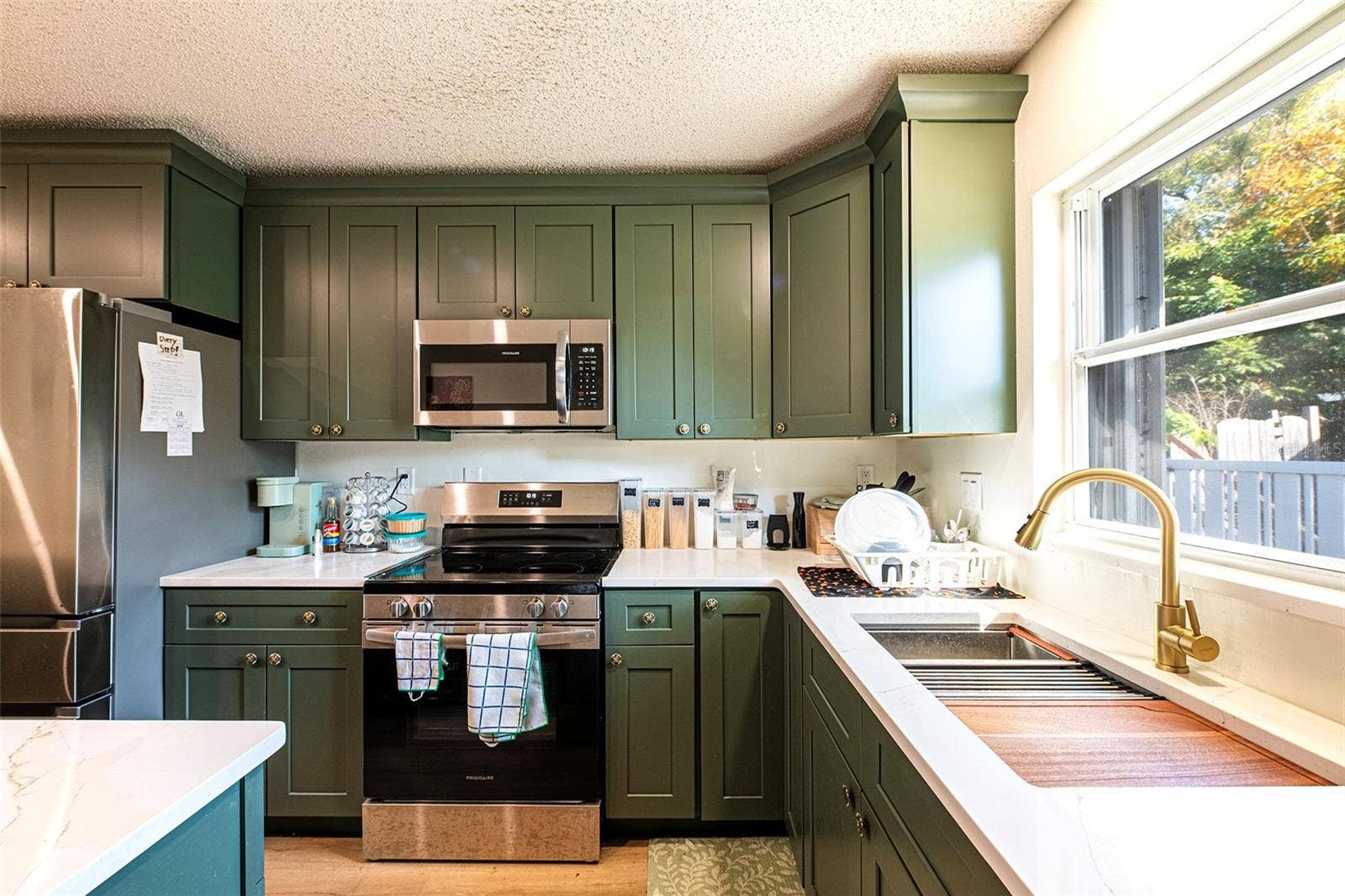 6401 CEDARBROOK DRIVE S, Pinellas Park, FL 33782 6401 CEDARBROOK DRIVE S, Pinellas Park, FL 33782