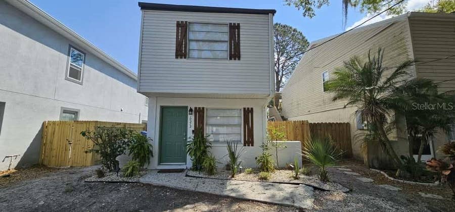 Property photo for 10213 N OJUS DRIVE, Tampa, FL