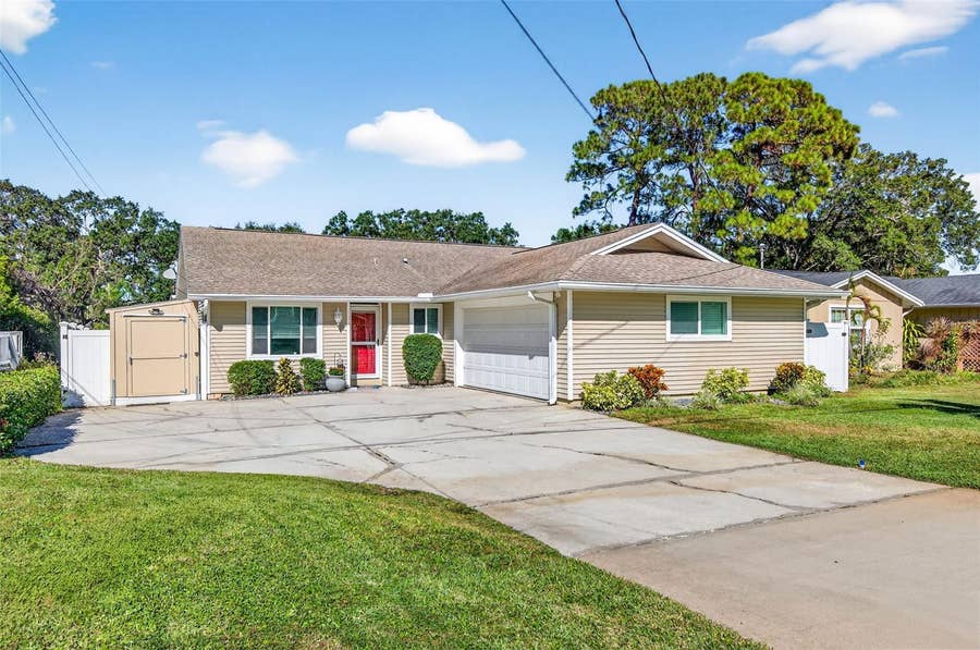 Property photo for 2366 PEMBROOK DRIVE, Clearwater, FL