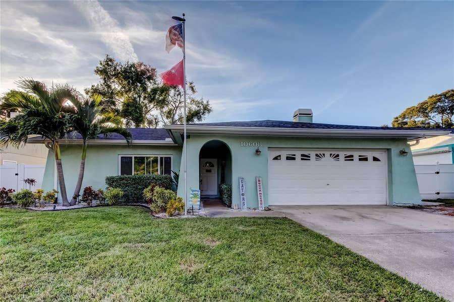 Property photo for 10608 OAKHAVEN DRIVE, Pinellas Park, FL