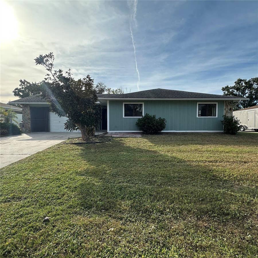Property photo for 5005 LEON DRIVE, Palmetto, FL