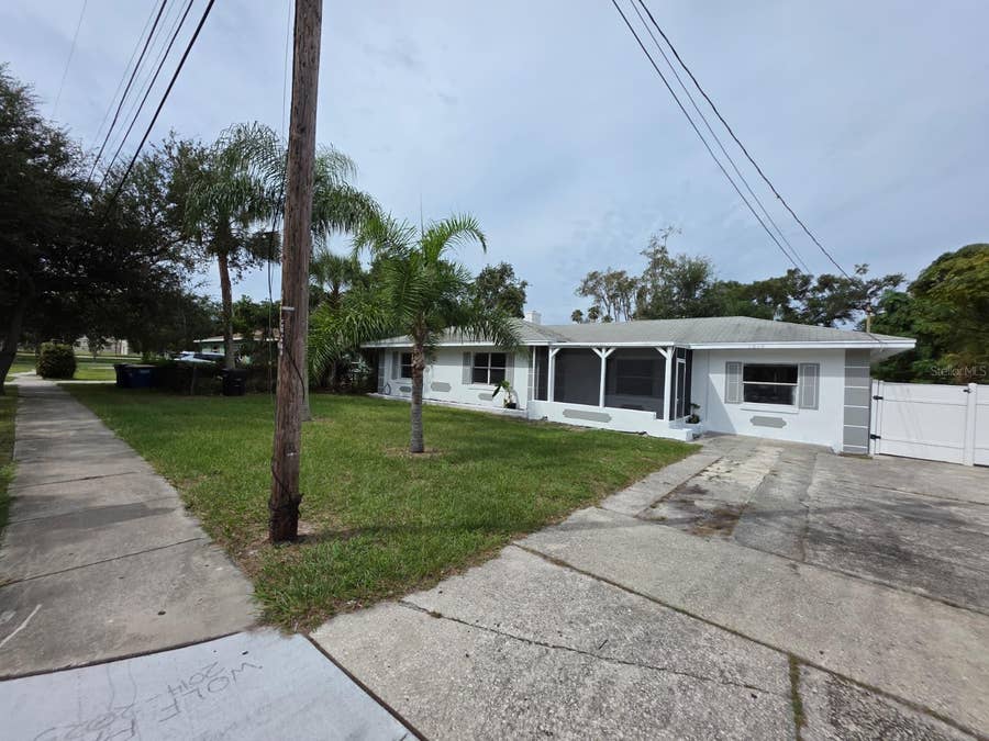 Property photo for 1614 N WASHINGTON AVENUE, Clearwater, FL