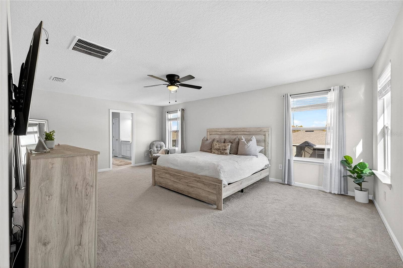 10196 AGAVE COURT, Land O Lakes, FL 34638 10196 AGAVE COURT, Land O Lakes, FL 34638