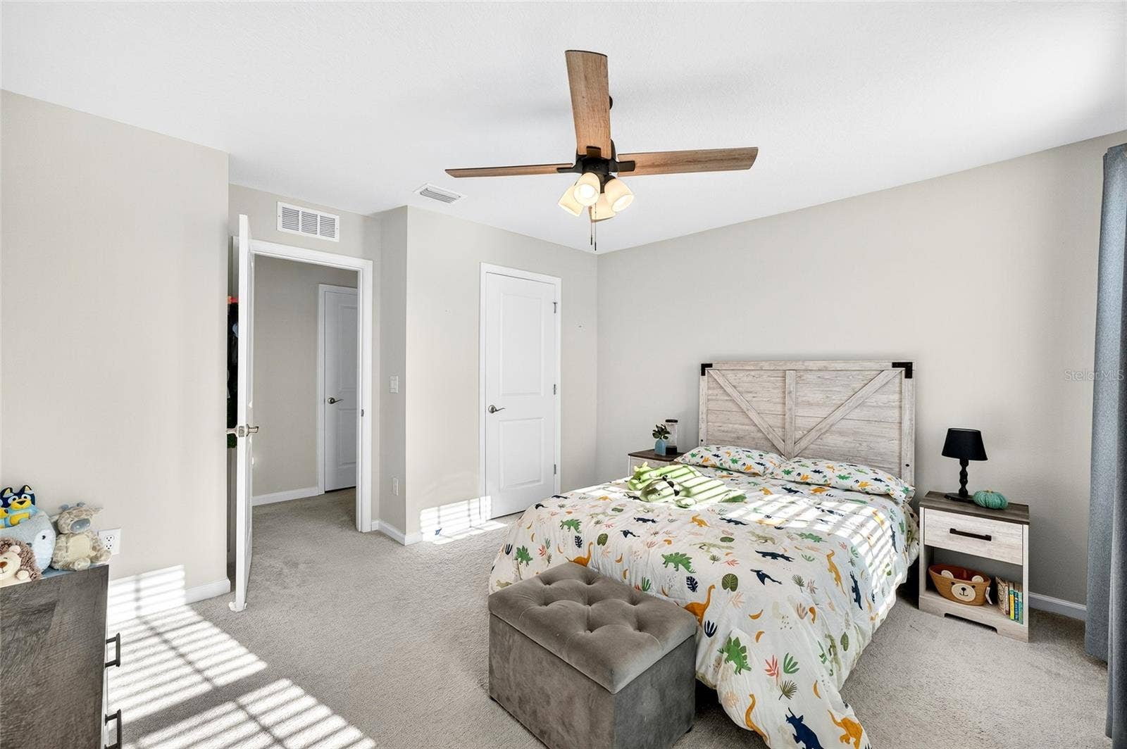 10196 AGAVE COURT, Land O Lakes, FL 34638 10196 AGAVE COURT, Land O Lakes, FL 34638