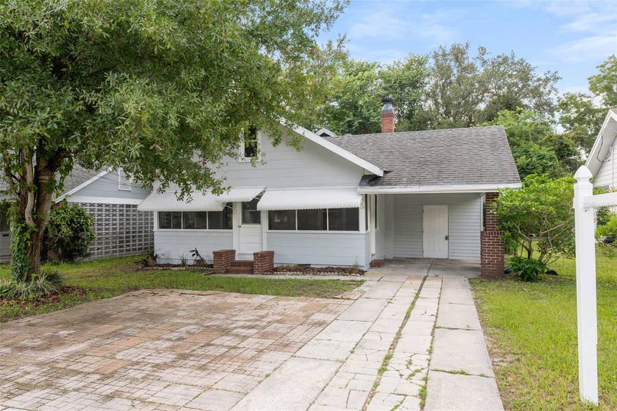 Property photo for 450 AVENUE B NE, Winter Haven, FL