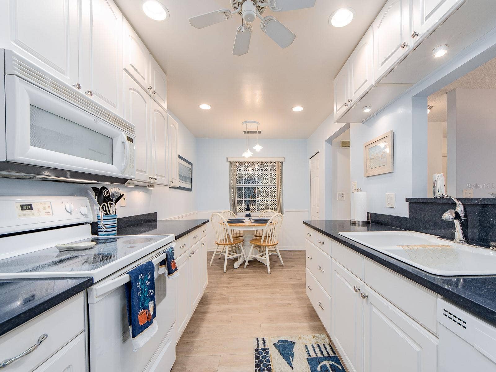 2900 GULF BOULEVARD, #307, Belleair Beach, FL 33786 2900 GULF BOULEVARD, #307, Belleair Beach, FL 33786