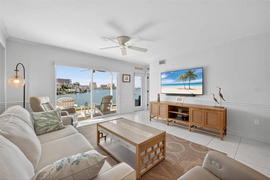 Property photo for 400 LARBOARD WAY, #102, Clearwater Beach, FL