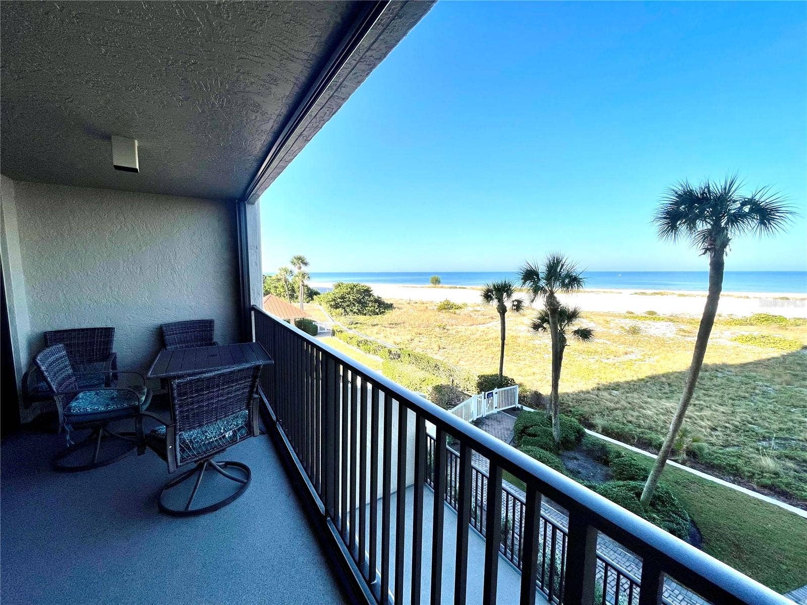 1290 GULF BOULEVARD, #302, Clearwater, FL 33767 Unobstructed views of the Gulf!