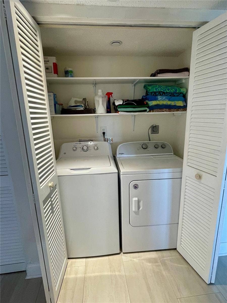 1290 GULF BOULEVARD, #302, Clearwater, FL 33767 In unit laundry