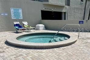1290 GULF BOULEVARD, #302, Clearwater, FL 33767 Oversized spa