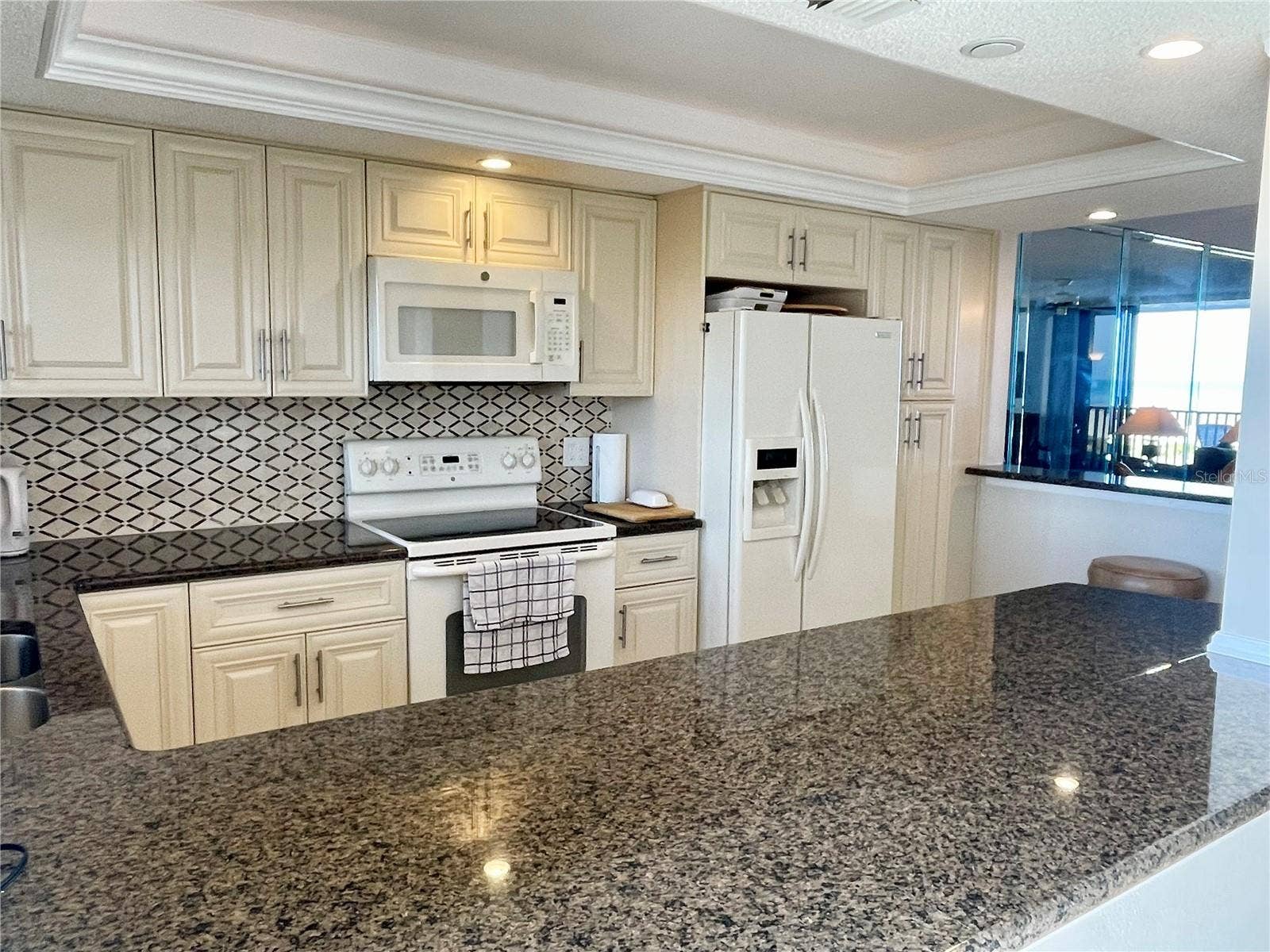 1290 GULF BOULEVARD, #302, Clearwater, FL 33767 1290 GULF BOULEVARD, #302, Clearwater, FL 33767