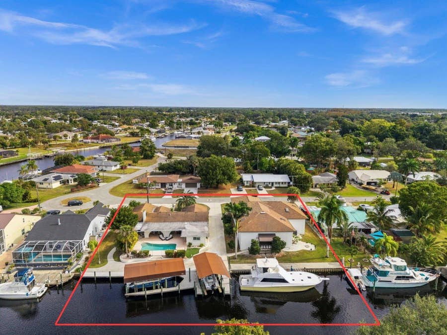 Property photo for 2129 W TOBAGO CIRCLE, Fort Myers, FL