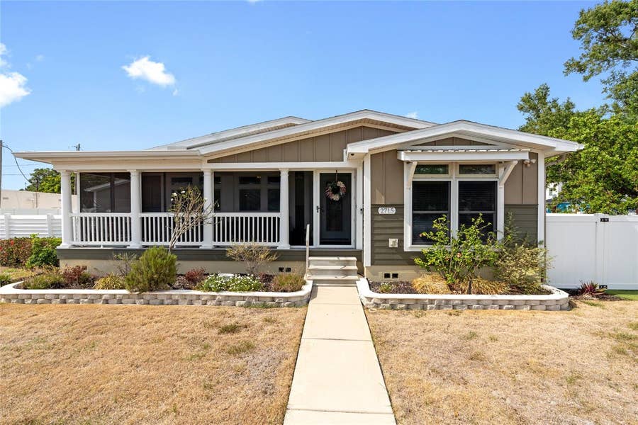 Property photo for 2715 9TH AVENUE N, St Petersburg, FL