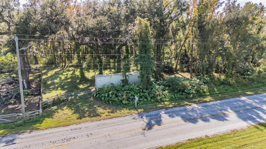 Property photo for 18113 672 HIGHWAY, Lithia, FL