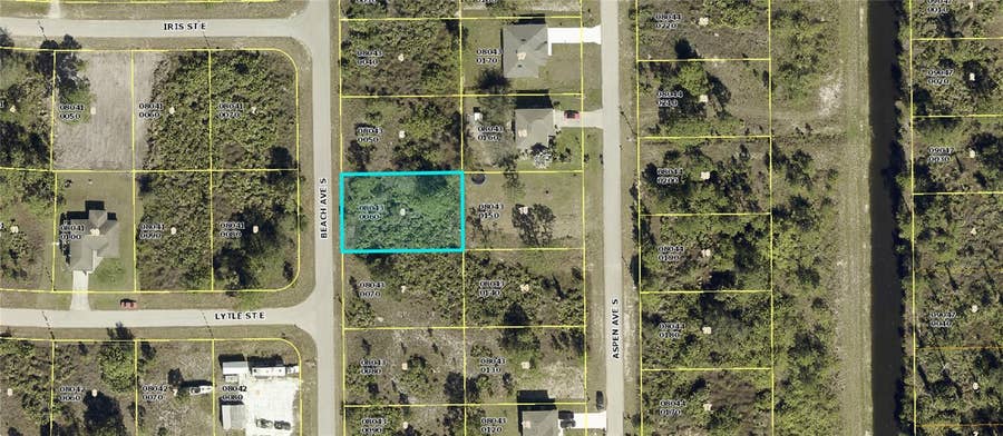 Property photo for 551 BEACH AVENUE S, Lehigh Acres, FL