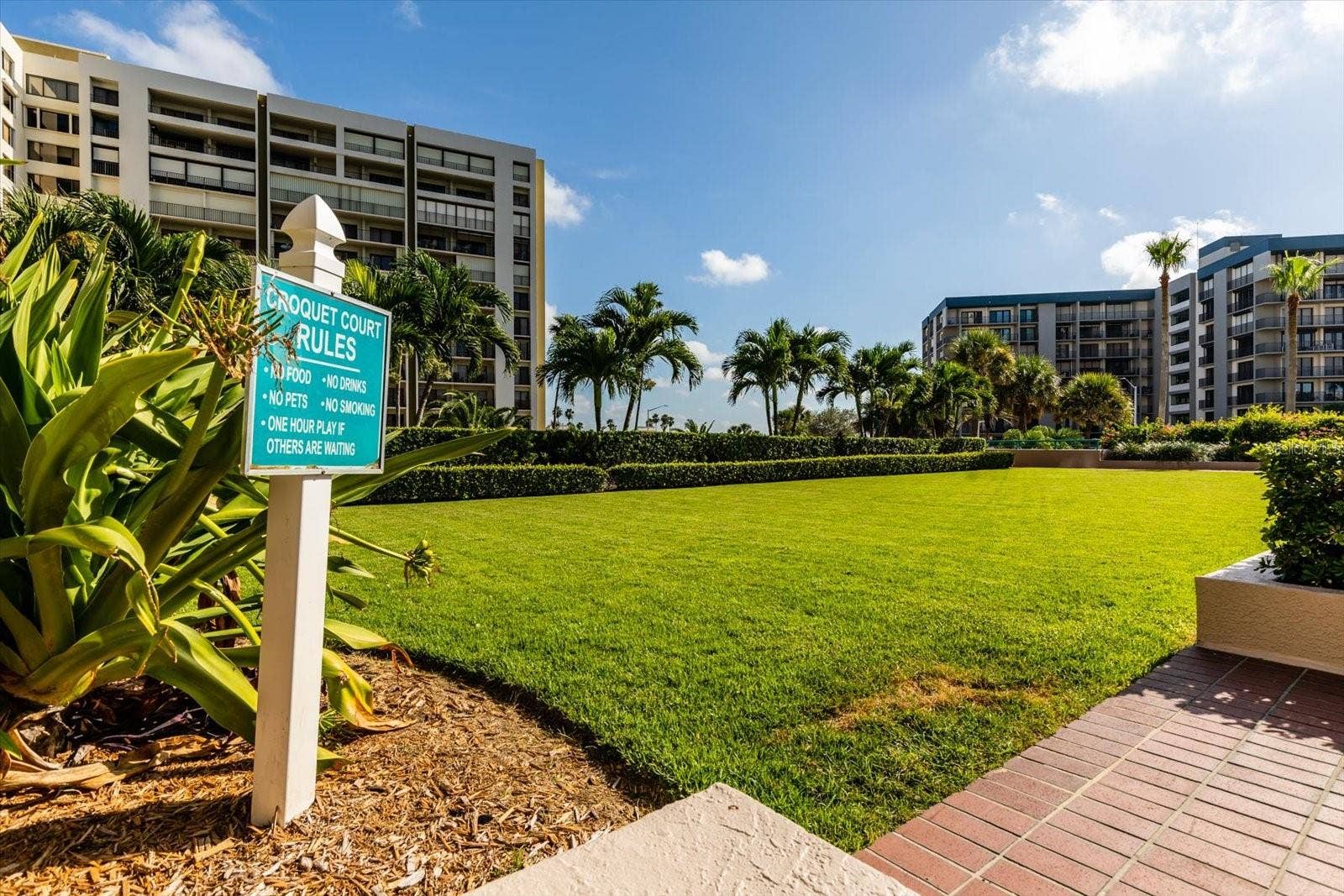 1520 GULF BOULEVARD, #1404, Clearwater Beach, FL 33767