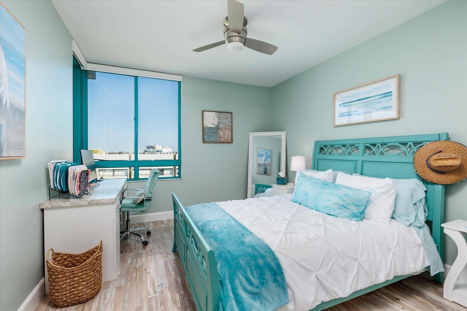 1520 GULF BOULEVARD, #1404, Clearwater Beach, FL 33767