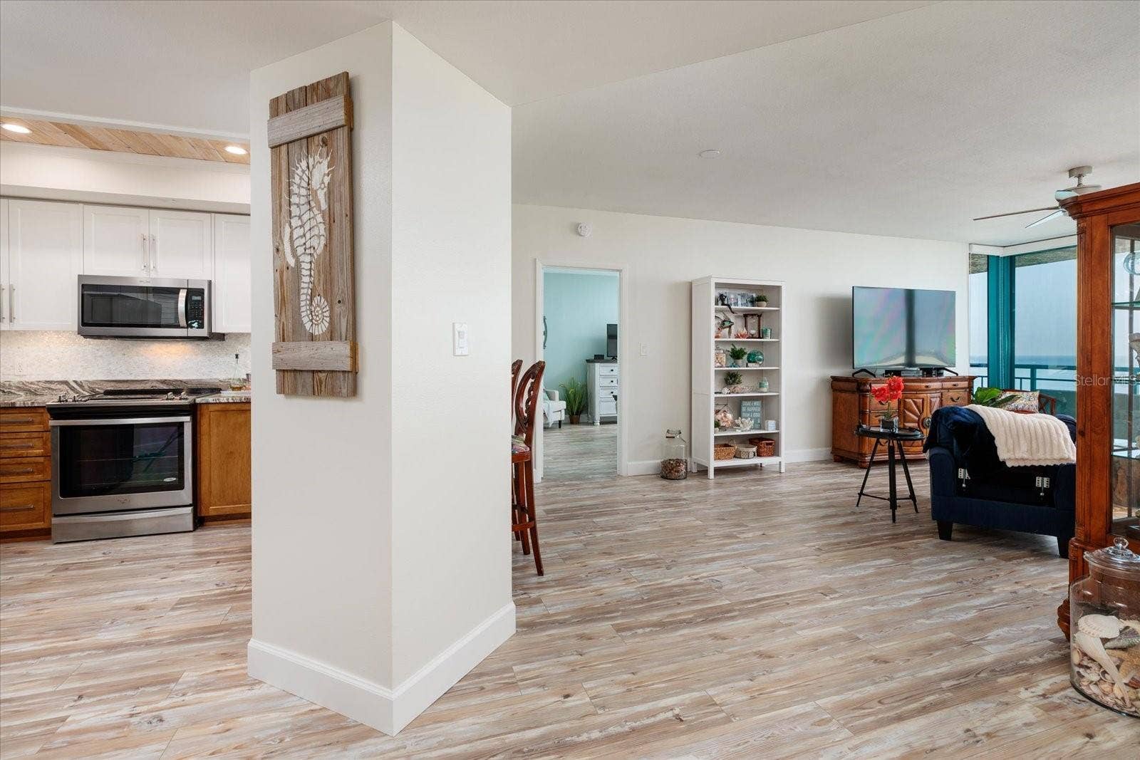 1520 GULF BOULEVARD, #1404, Clearwater Beach, FL 33767