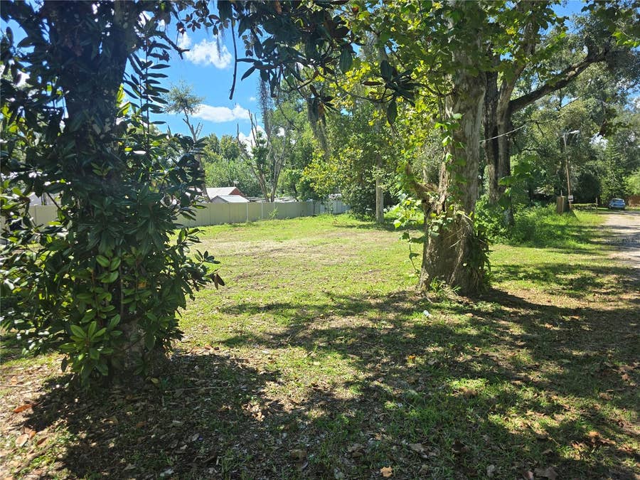 Property photo for 1403 GORDON ROAD, Plant City, FL